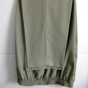 Briggs olive green dress pants